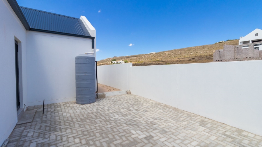 2 Bedroom Property for Sale in Harbour Heights Western Cape